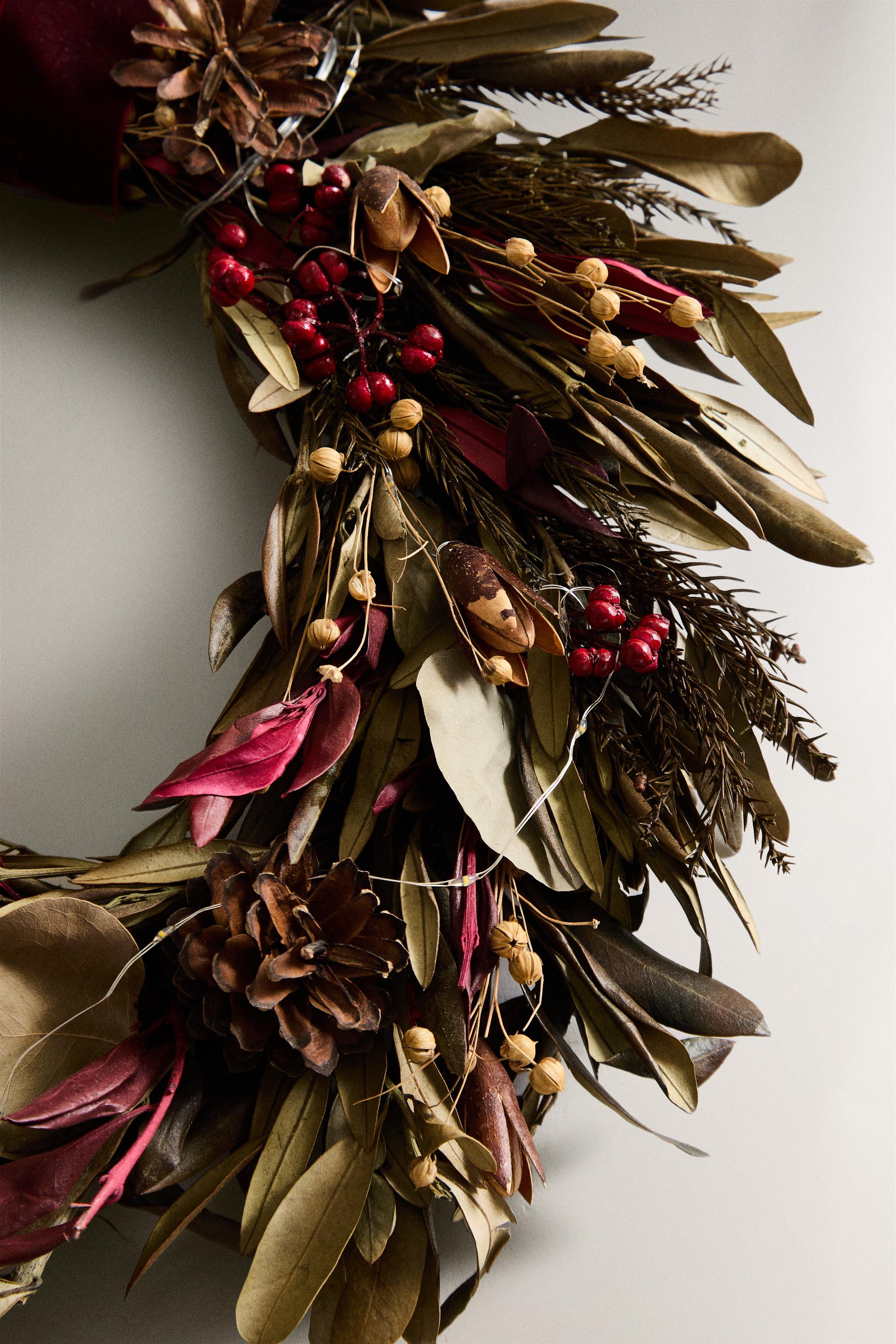 COURONNE LUMINEUSE FEUILLES D'OLIVIER NOËL (40 CM)